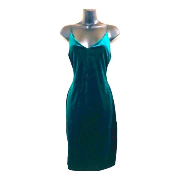 Emerald Green sultry velvet look v-neck spaghetti strap dress‎ size large - Picture 1 of 16